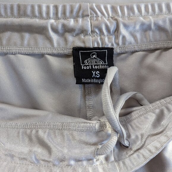 Silver Foot Locker Dazzle Shorts - Picture 5 of 5